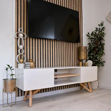 Populare Apartment *