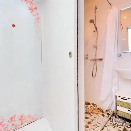 Apartment Populare *