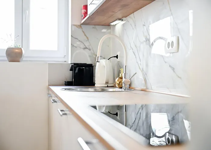 Populare アパート ザダル