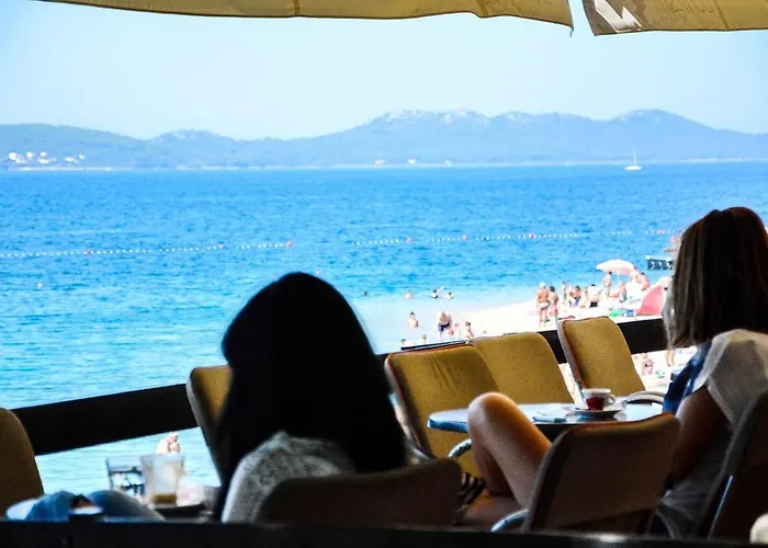 アパート Populare ザダル